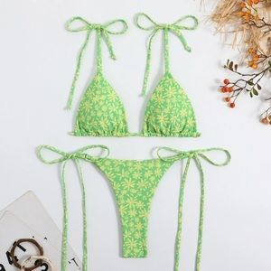 The cutest little green floral bikini set